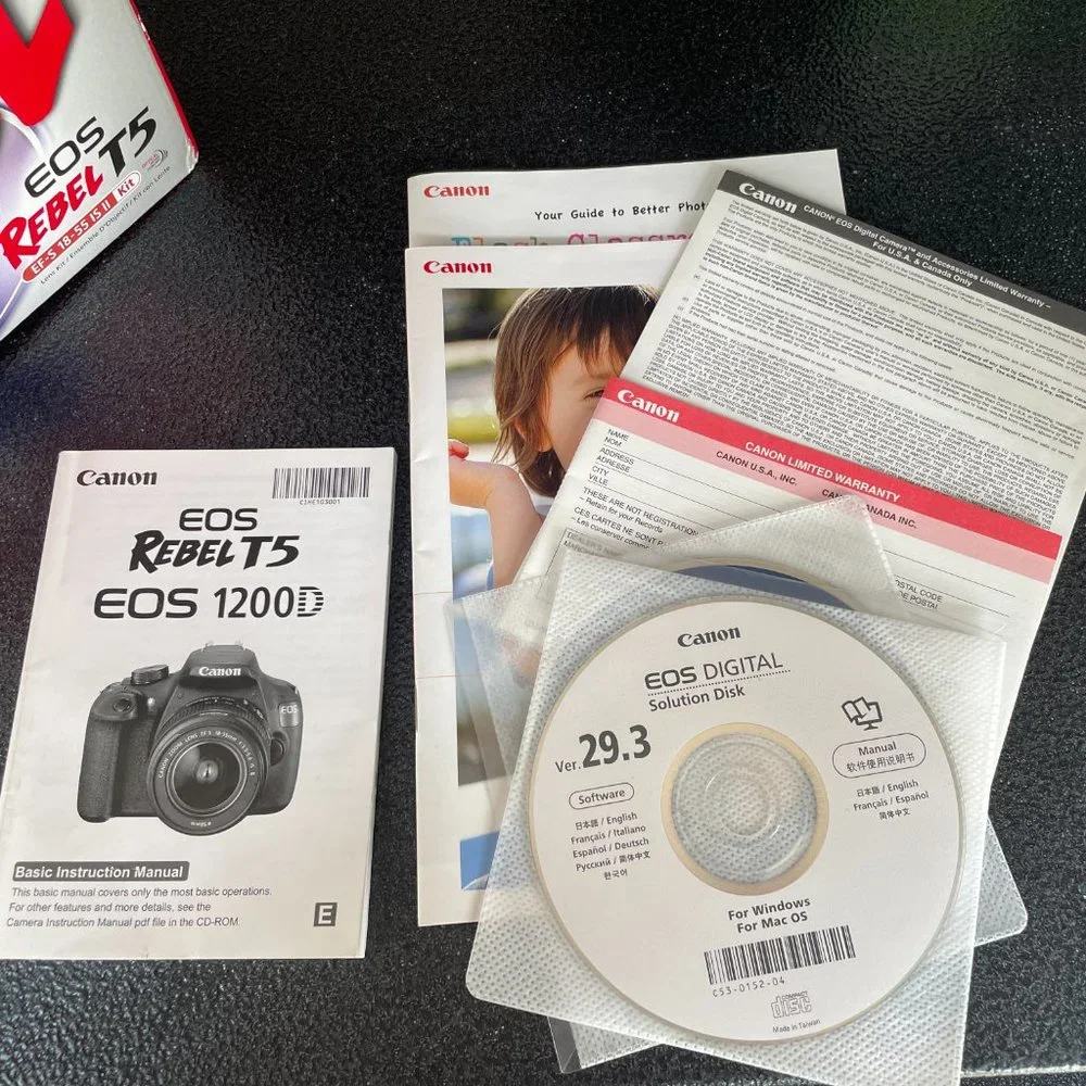 Canon EOS Rebel T5 EF-S 18-55 IS II Kit